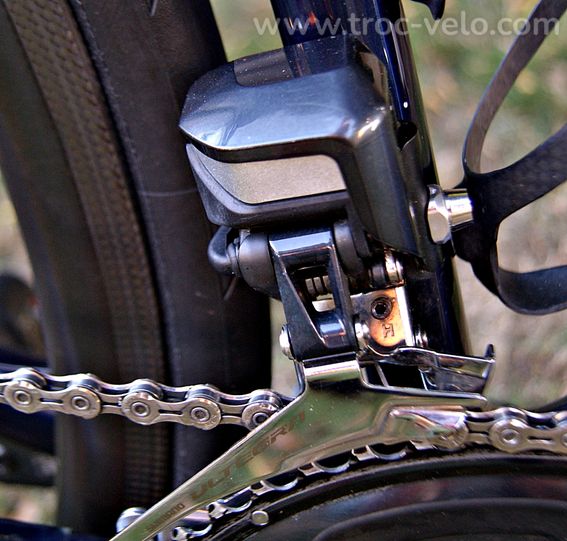 Vélo route Canyon Ultimate CF SL 8.0 Taille L - 12