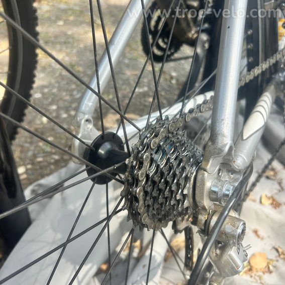 Vélo de route Bianchi modèle Via Nirone 7 Taille S - 3
