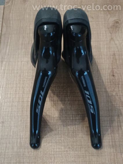 Manettes Shimano 105 ST-R7000 2x11v NEUVES - 2