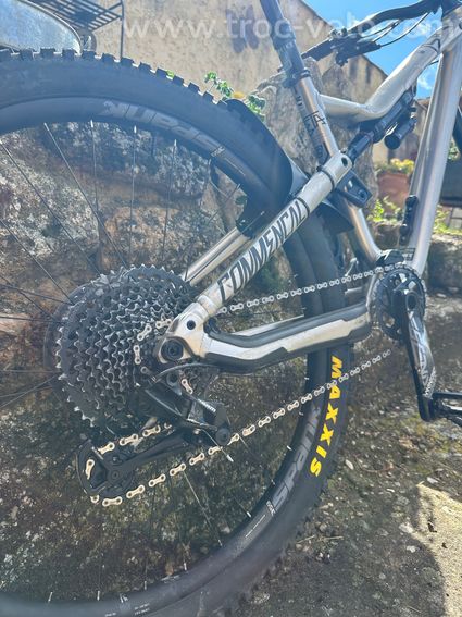 VTT ENDURO COMMENCAL - 3