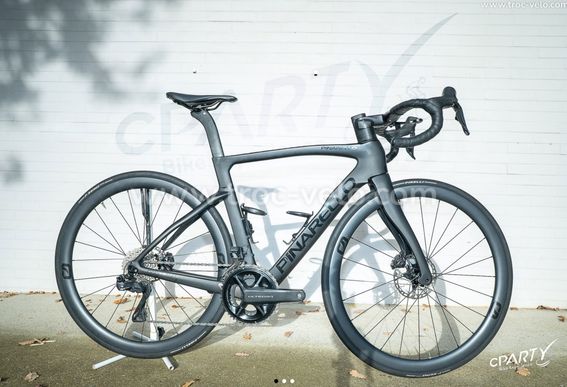 Pinarello F DI2 Disc