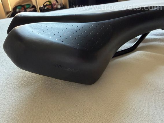 Selle de vélo specialized  - 3