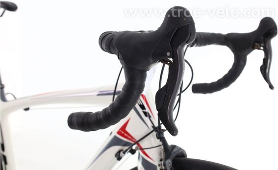 Produit Reconditionne    Bh Prisma Concept    Blanc   Velo De Route   Tres Bon Etat - 6