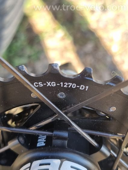Progress A500 carbone 50 mm + cassette SRAM Force 10-28 - 7