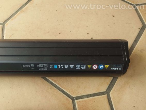 Batterie Bosch Powertube 625W verticale + chargeur - 2