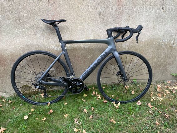 Bianchi Oltre Race 2026