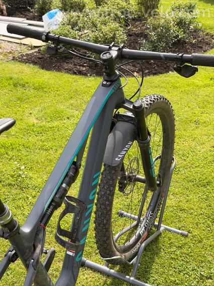 VTT Canyon Lux Trail CF8 Taille S - 4