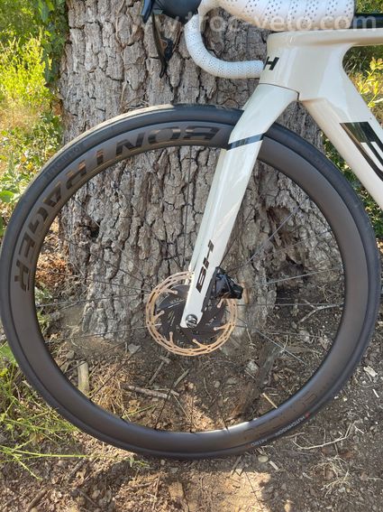 Vélo route aéro carbone BH Aerolight 6.0 - 11