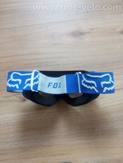 Masque fox main  - 3