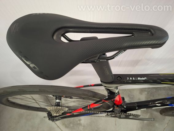 LOOK 795 BLADE RS 2 ultegra Di2 TAILLE M disc 2026 neuf iconic radial - 3