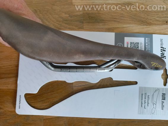 Selle Flite nubuck