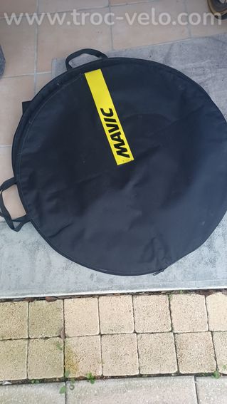 Housses roues mavic