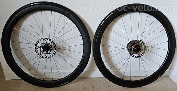 Paire de roues ROVAL C38 état neuf