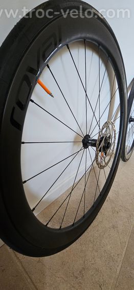 Paire de roues ROVAL C38 état neuf - 5