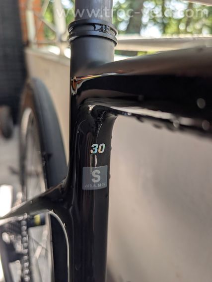 Scott Addict 30 2024 Taille S – Mavic Cosmic SL45 – Shimano 105 – Très bon état - 8