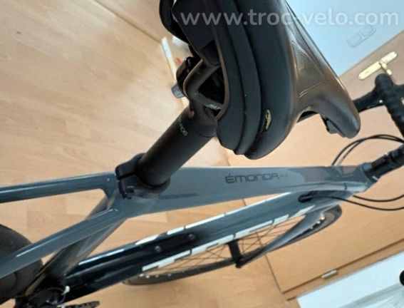 Vélo de route Trek Emonda - 3