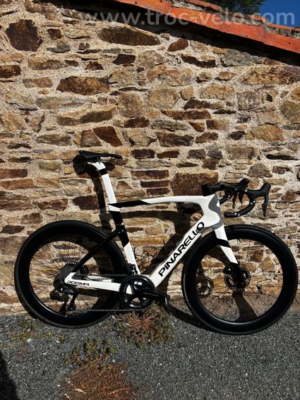 Pinarello dogma F générique