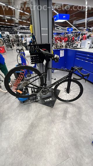 Van Rysel RCR pro sram Red 2025 taille M - 4