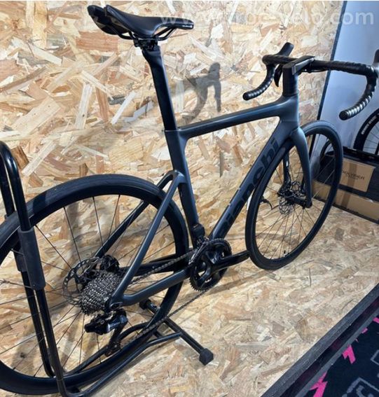 🚴‍♂️ À vendre : Bianchi Oltre Race 2026 – Groupe Shimano 105 Di2 – Neuf - 3