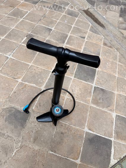 Van Rysel EDR CF Ultegra Disc carbone – Taille M – Comme neuf + accessoires - 11