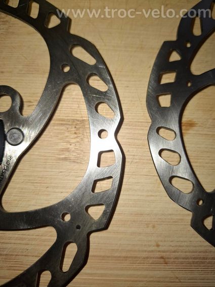Disques SwisStop Catalyst 140/160 Centerlock NEUFS - 2