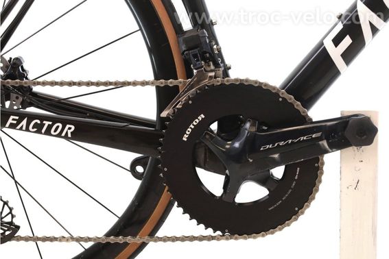 Produit Reconditionne    Factor O2 Vam Di2 11v    Vert   Velo De Route   Tres Bon Etat - 4