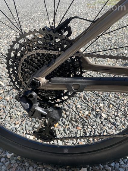 VTT Commencal Meta HT AM 2022 - Taille L - 29" - SRAM SX Eagle 12v - 8
