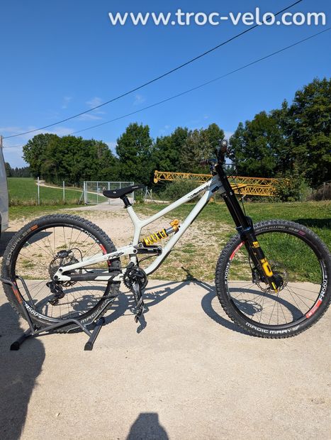 VTT COMMENCAL FURIOUS ÖLHINS  - 7