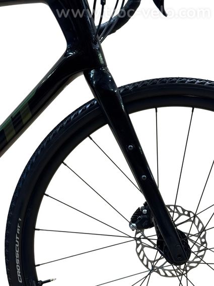Giant Revolt Advanced 2 Carbon Vélo de gravel Shimano GRX 2023 - 3