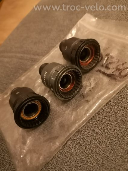 Corps sram xdr dt swiss moyeux dt 240 S - 2