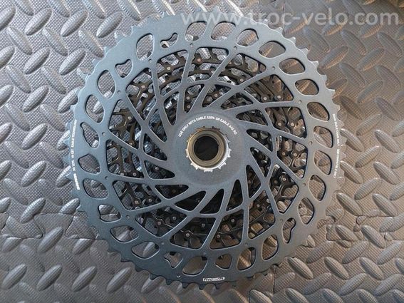 Cassette Sram XG 1275  - 3