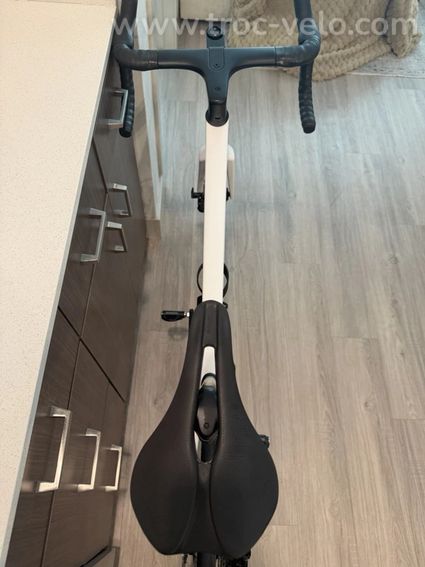 Canyon Ultimate CF7 Di2 - 3