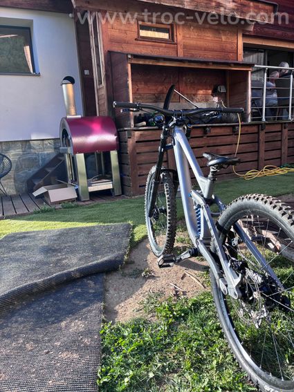 VTT cube dh 215 - 3