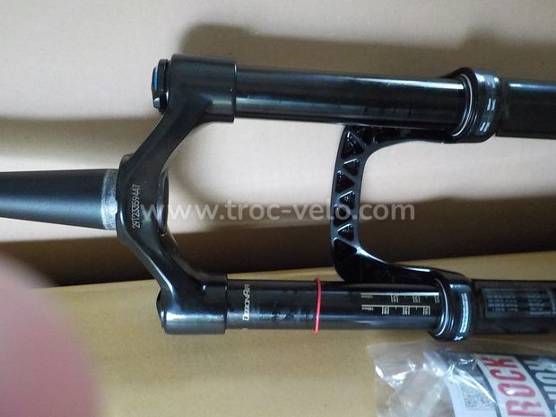 fourche rock shox REVELATION RC DEBONAIR 150mm 29 - 1