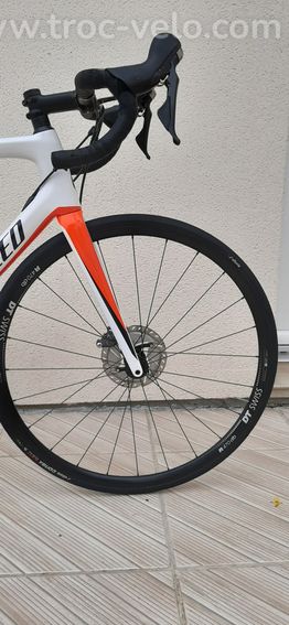 Spécialized Tarmac sl6 disc comp - 2