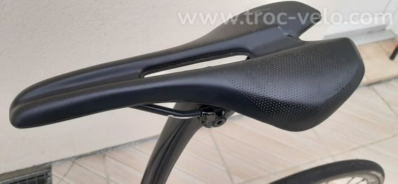 Spécialized Tarmac sl6 disc comp - 12