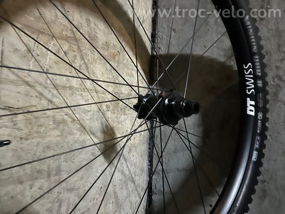 Roues Dtswiss HX 1700 neuves 29 & 27.5 - 5