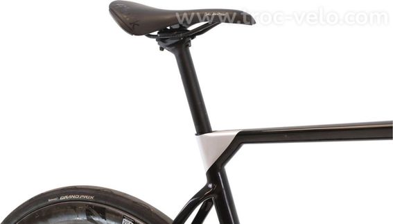 Produit Reconditionne    Merida Scultura 8000 Di2 12v    Noir   Velo De Route   Tres Bon Etat - 8