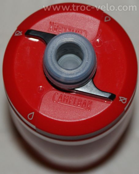 Bidon vélo "CAMELBAK" - modèle "PODIUM" - rouge- 620ml - 2