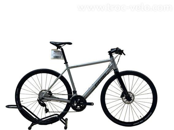 Stevens Strada 800 Vélo trekking Shimano 105 2023