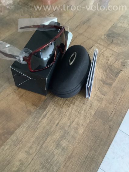 Lunettes oakley sutro - 2