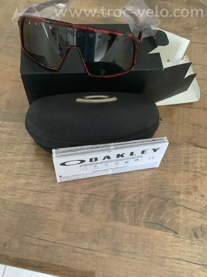 Lunettes oakley sutro - 3