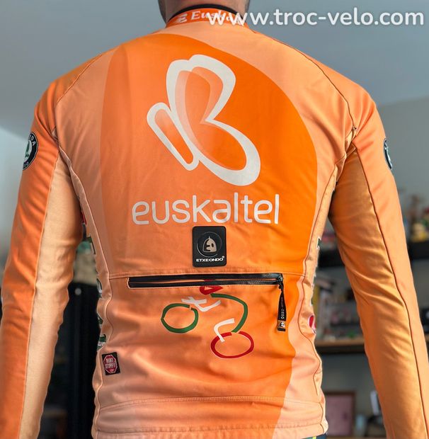 Ensemble Euskaltel Euskadi d’Amets Txurruka  - 2