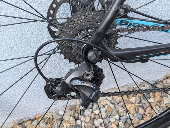 Bianchi Infinito CV Disc – Carbone Countervail – Ultegra / 105 - 8
