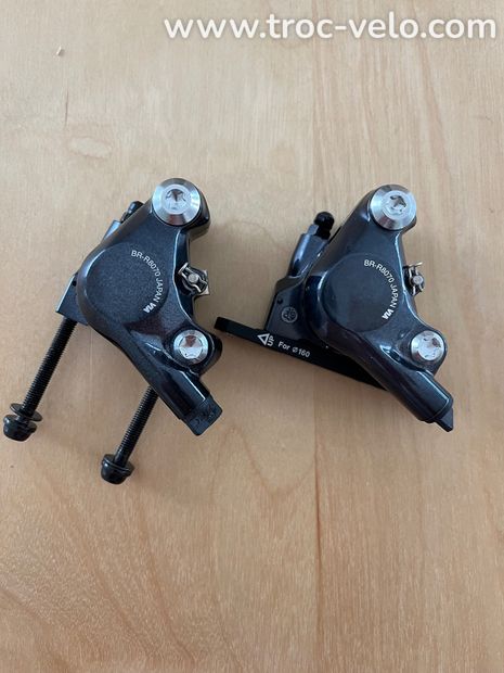 Etriers freins disque Shimano Ultegra avant et arrière BR-R8070 plaquettes incluses - 1