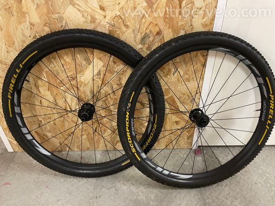 Roues Zipp 1zero Hitop S carbone - 2