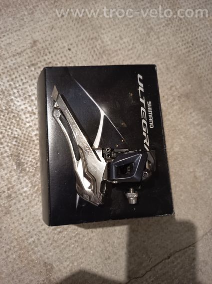Dérailleur avant Shimano ultegra r8000