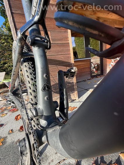Specialized Men's Epic comp 2019 taille L  - 8