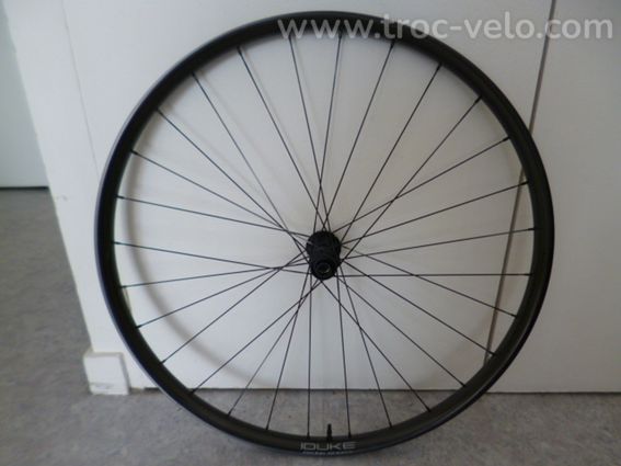 roues duke lucky jack ultra sls4 + dt swiss 180  - 8