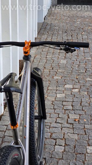 VTT Titane ALPHA Raptor SL 29" (Neuf) – SRAM GX Eagle – Freins Cura X – 8,80 kg - 4